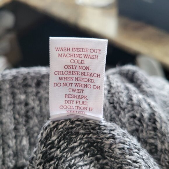 Perfectly Soft Perf. You SO Heritage Sweater Large Marled cable knit gray EUC - Picture 8 of 10